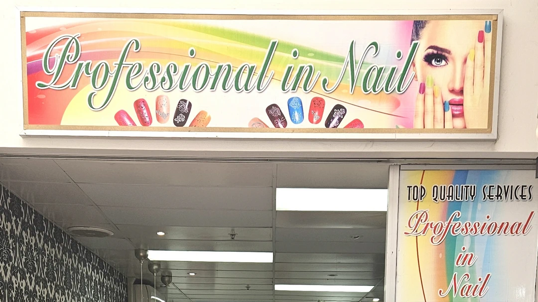 Traders Store Front